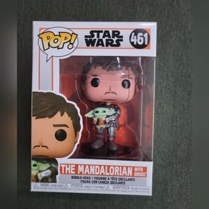 Funko Pop! Star Wars - The Mandalorian with Grogu #461